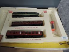 A Hornby Dublo 00 gauge 2 Rail Electric Train Set no 2034 Royal Scot Passenger Train LMR, Chepello