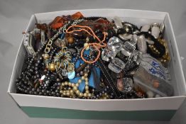 A box of modern necklaces and costume jewellery, including beads.
