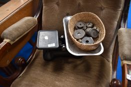 A set of vintage style kitchen scales and a selection of weights