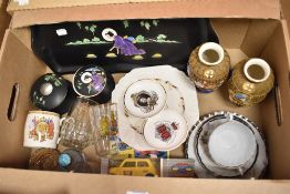 A oriental style dressing table tray with two matching pots, two reproduction Satsuma vases, a
