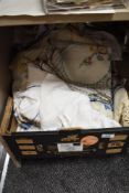 A mixed lot of vintage table linen, including embroidered items.