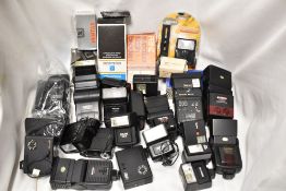 A large collection of various flashguns approx 20