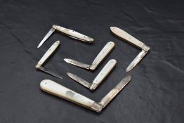 A George V silver bladed and Mother-of-Pearl handled pocket knife, the blade marked Birmingham 1917,