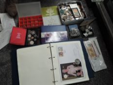A collection of mixed Coins including Canada 1977 Double Dollar Set, (one Silver), 1970 Bermuda