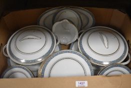 A Noritake 'Harcourt' part dinner service (24 pieces approx).