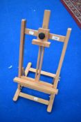 A desktop easel