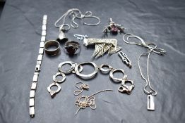 A small selection of silver jewellery including Baltic Amber pendant & earrings, filligree brooch,