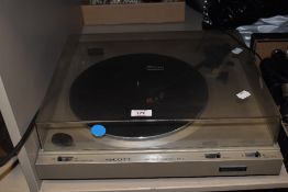 A vintage Scott belt drive turntable PS 18.