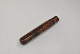 A Mabie Todd Longshort stylo pen in black and red HR ripple.