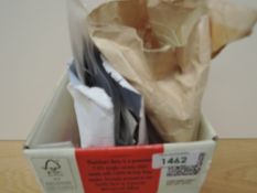 BOX WITH WORLD AND GB STAMPS IN PACKETS & LOOSE ETC Box with various envelopes, packets etc full