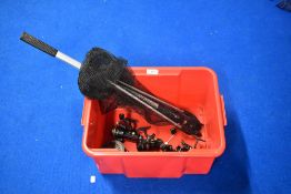 A collection of 4 spinning reels, 2 fly reels and a landing net. Shakespeare, Leeda, 2 x Abu