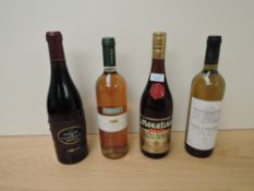 Four bottles of Alcohol, Mokatika Coffee Liqueur 750ml 30.8% vol, Villa Masetti Pinot Grigio 2002