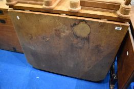 An early 20th Century Arts and Crafts style heavy gateleg dining table