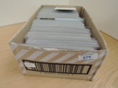 POSTCARDS, BOX WITH APX 400 POSTCARDS, UK TOPOGRAPHICAL CARDS Box with apx 400 cards, Mix of used