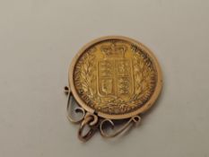 A 1877 Queen Victoria Gold Sovereign, Young Head, Shield Back, Sydney Mint, in 9ct Gold mount
