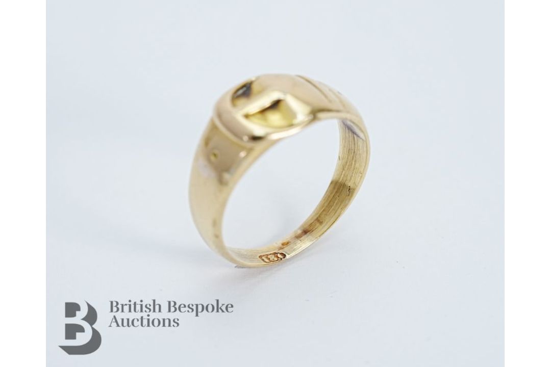 Gentleman's 18ct Gold Buckle Ring - Image 2 of 3