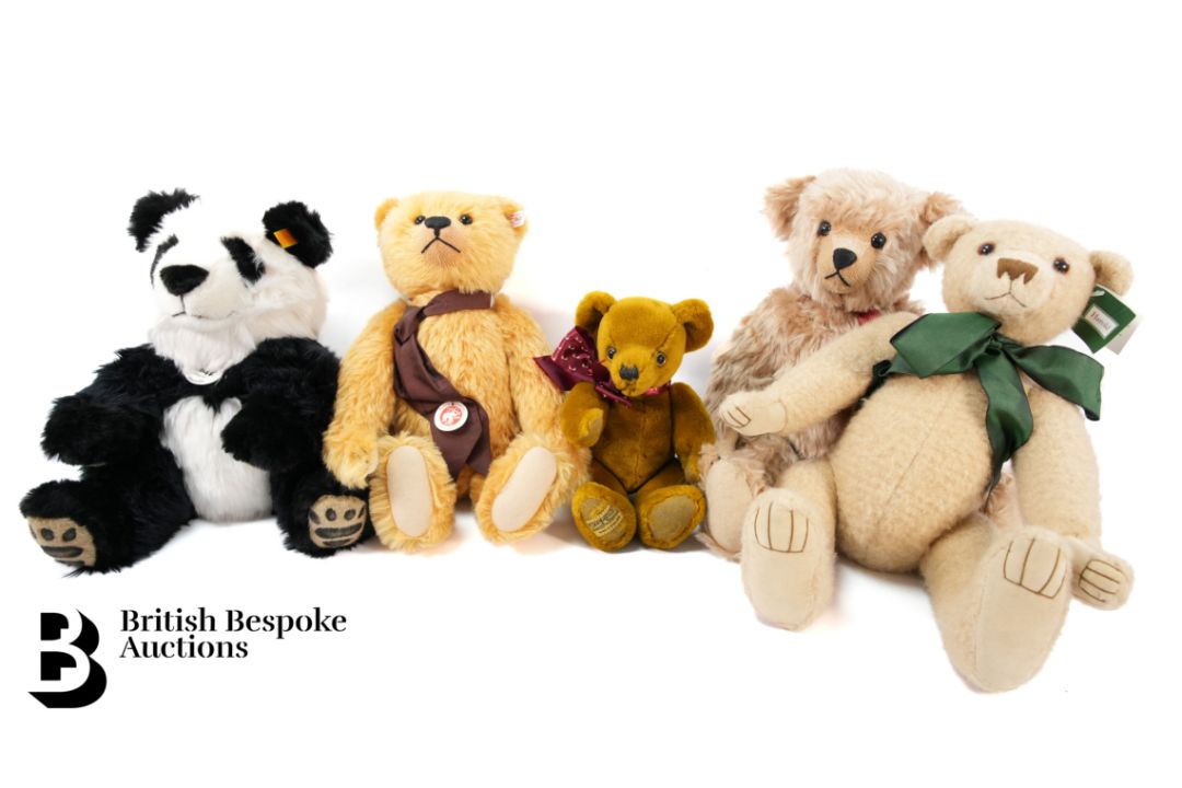 Modern Steiff and Other Bears - Image 1 of 5