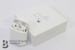 Pair of Apple Airpods