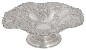 An Edwardian silver pedestal dish