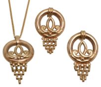 A 9ct set of earrings and necklace set