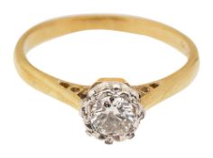 A diamond single stone ring