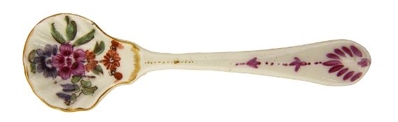 A rare Worcester salt spoon c.1770