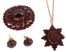A Victorian Bohemian garnet group