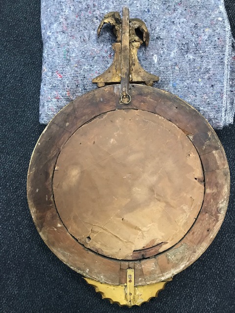 A Regency giltwood convex mirror - Image 2 of 9
