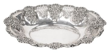 A late Victorian silver dish