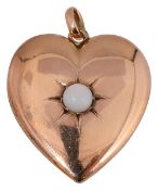 A Early 20th Century opal set heart shaped locket