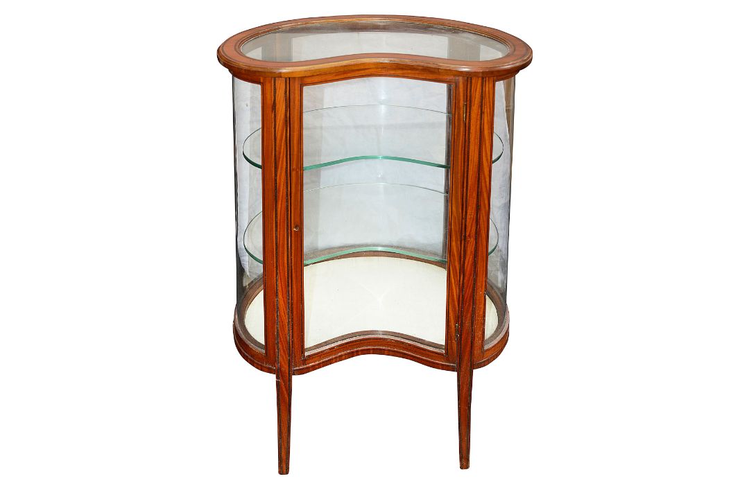 An Edwardian Sherton revival satinwood vitrine - Image 1 of 2
