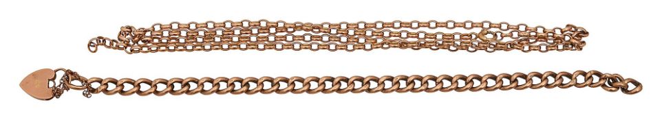 A 9ct gold curb link bracelet
