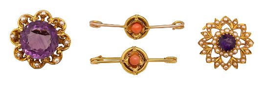 An Edwardian seed pearl and amethyst cluster brooch/pendant;