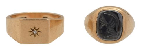 Two 9ct gold rings