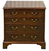 George III mahogany chest of drawers