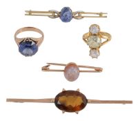 Five items of jewellery