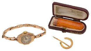 A 9ct gold lady's wristwatch by Everite