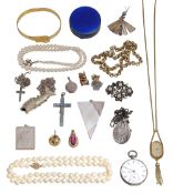 A collection of costume jewellery