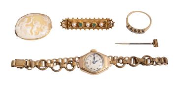 A collection of lady's jewellery