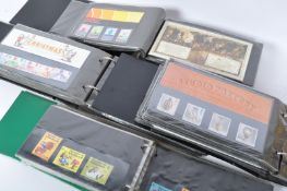 ASSORTMENT OF VINTAGE BRITISH UNFRANKED DECIMAL STAMPS