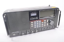 GRUNDIG STAELLIT 800 MILLENNIUM WORLD RECEIVER RADIO