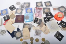 COLLECTION OF 20TH CENTURY COMMEMORATIVE CROWNS & MORE