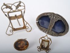COLLECTION OF WIRE WORK MINIATURE PICTURE FRAMES