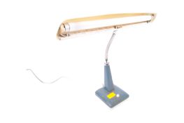 RETRO MID CENTURY TRIDENT DESK LAMP