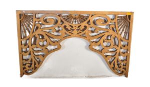 20TH CENTURY GILT WOODEN ARCHITRAVE