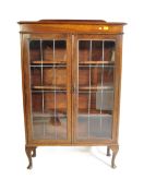 EARLY 20TH CENTURY 1920S OAK & LEAD GLASS DISPLAY CABINET