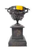 19TH CENTURY GRAND TOUR BRONZE CAMAPANA URN