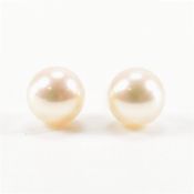 PAIR OF GOLD & PEARL STUD EARRINGS