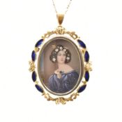 18CT GOLD PORTRAIT MINIATURE PENDANT & GOLD CHAIN