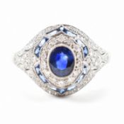 PLATINUM SAPPHIRE & DIAMOND RING